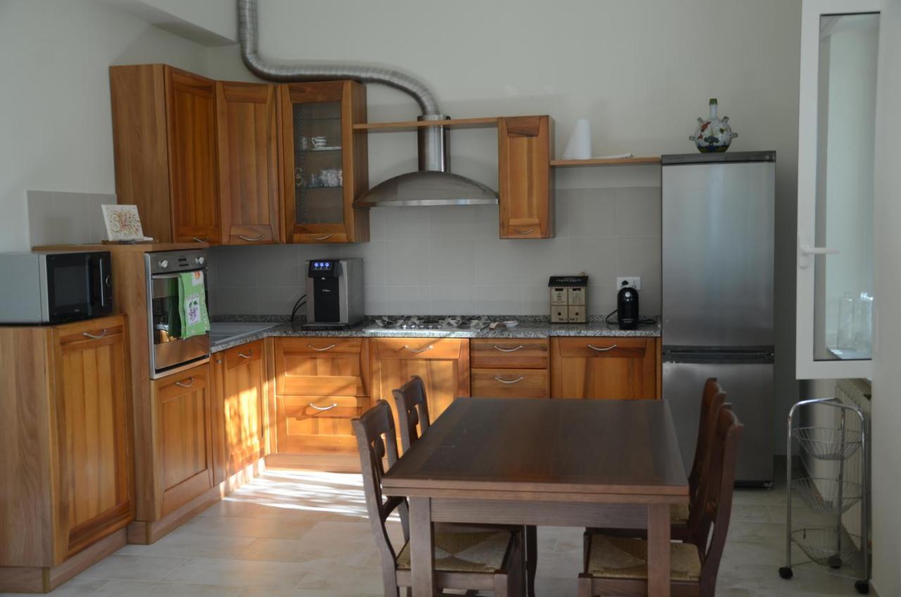 Calicantus Bed And Breakfast 阿尔本加 外观 照片